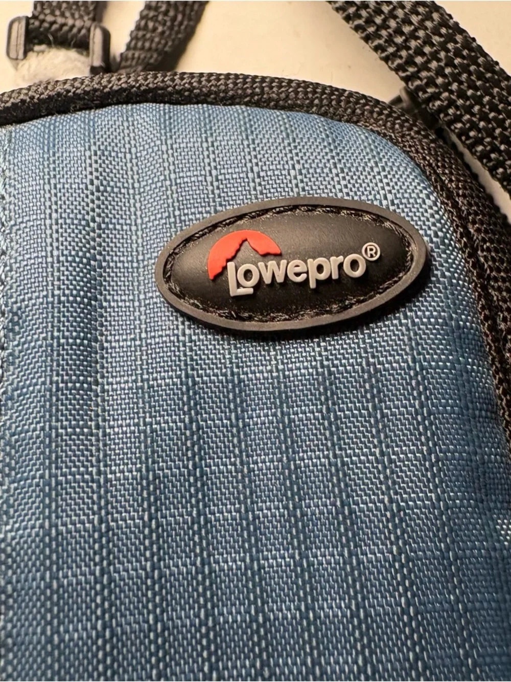 Vintage LowePro Ridge 10 Digital Camera Carrying Case Bag